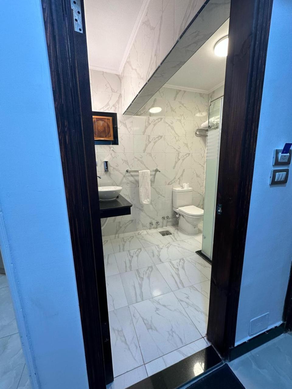 Aura Inn Hotel Cairo Giza المظهر الخارجي الصورة